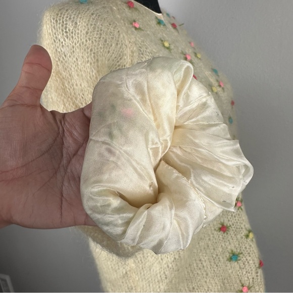 Vintage Cyn Les Cardigan Mohair Wool Blend Cream Rose Knit Womens Medium Retro - Picture 9 of 16